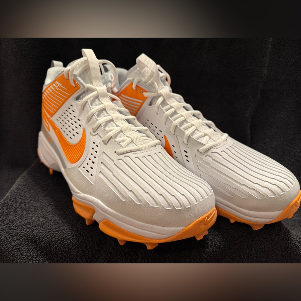 Nike Force Savage Pro 3 Shark Football Cleats Orange Tennessee Vols PE Size 16